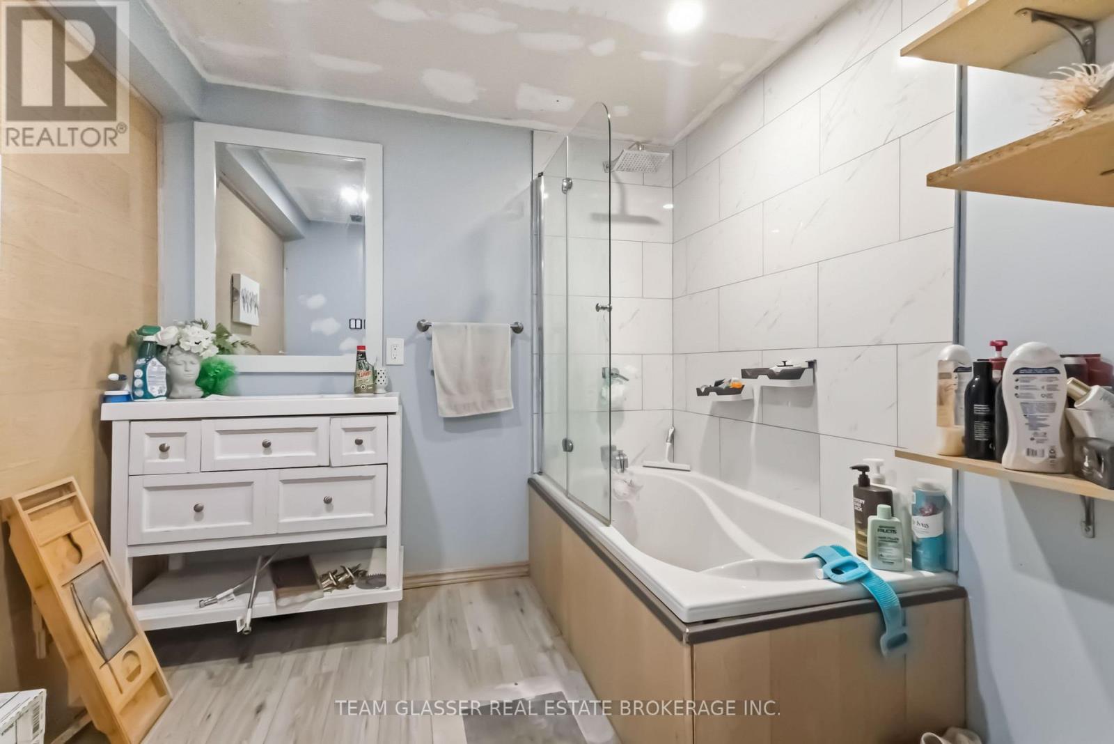 307 Tweedsmuir Avenue, London East, Ontario  N5W 1L5 - Photo 28 - X13551098