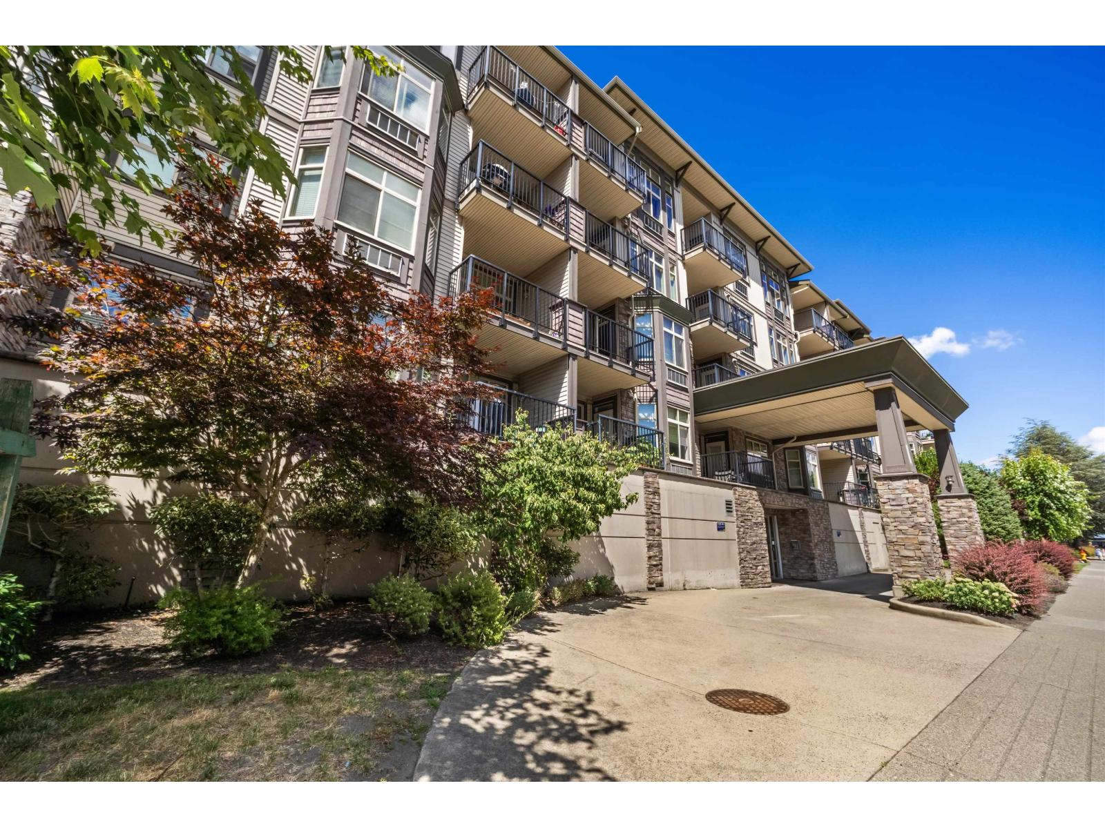 307 45893 CHESTERFIELD AVENUE|Chilliwack Downtown