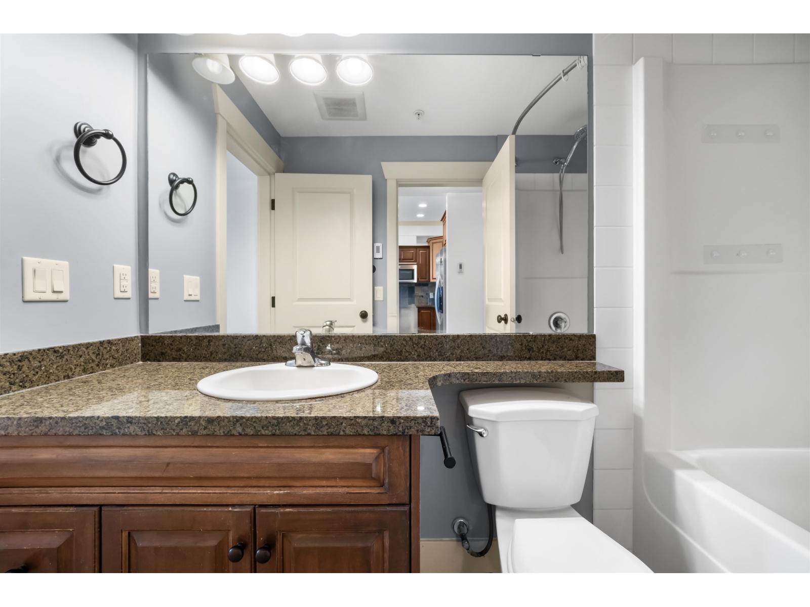 307 45893 Chesterfield Avenue, Chilliwack Downtown, Chilliwack, British Columbia  V2P 1M5 - Photo 16 - R3145140