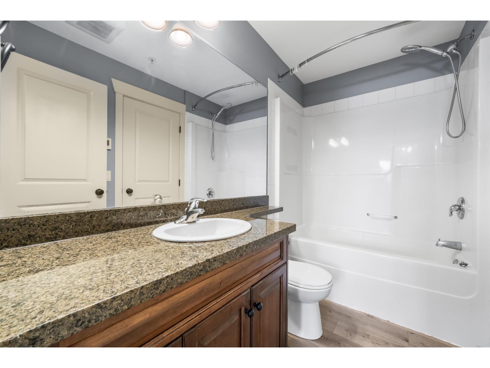 307 45893 Chesterfield Avenue, Chilliwack Downtown, Chilliwack, British Columbia  V2P 1M5 - Photo 17 - R3145140