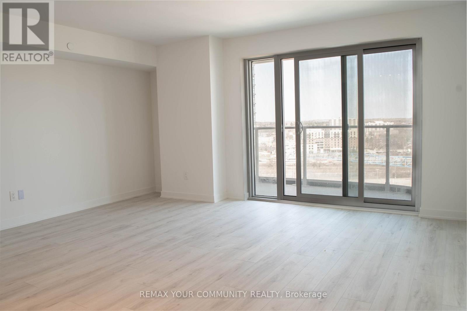 1311 - 1010 Sandy Beach Road, Pickering, Ontario L1W 3V9 - Photo 4 - E13551092