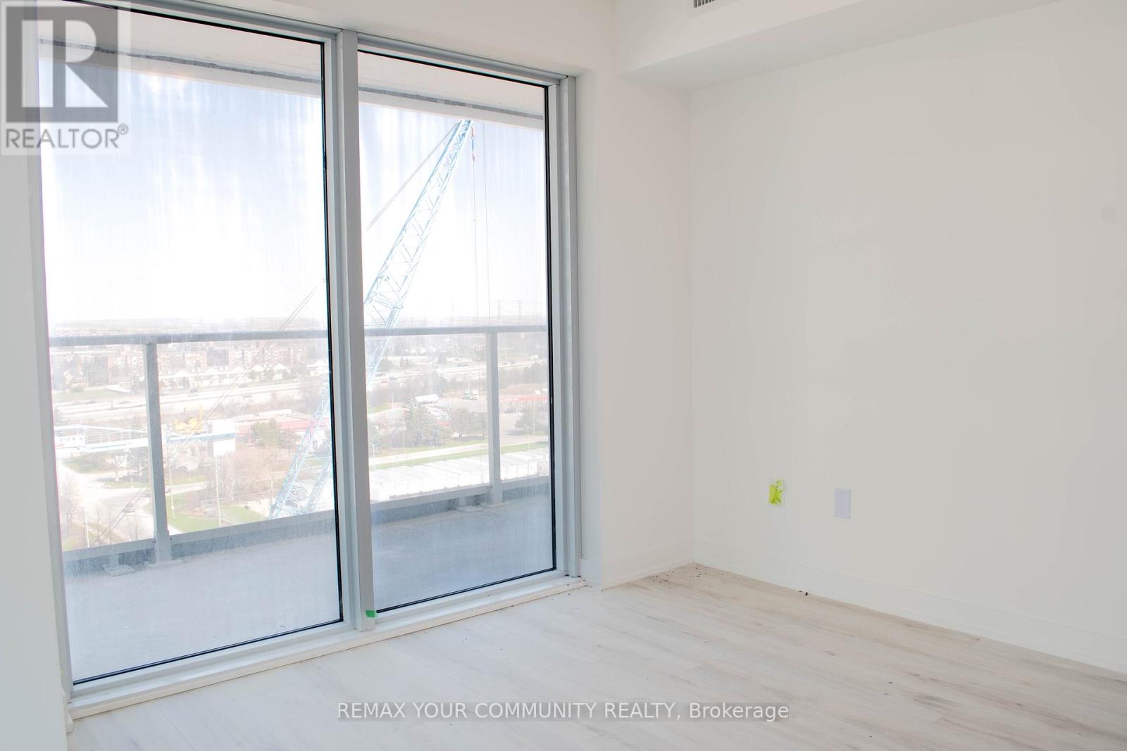 1311 - 1010 Sandy Beach Road, Pickering, Ontario L1W 3V9 - Photo 6 - E13551092