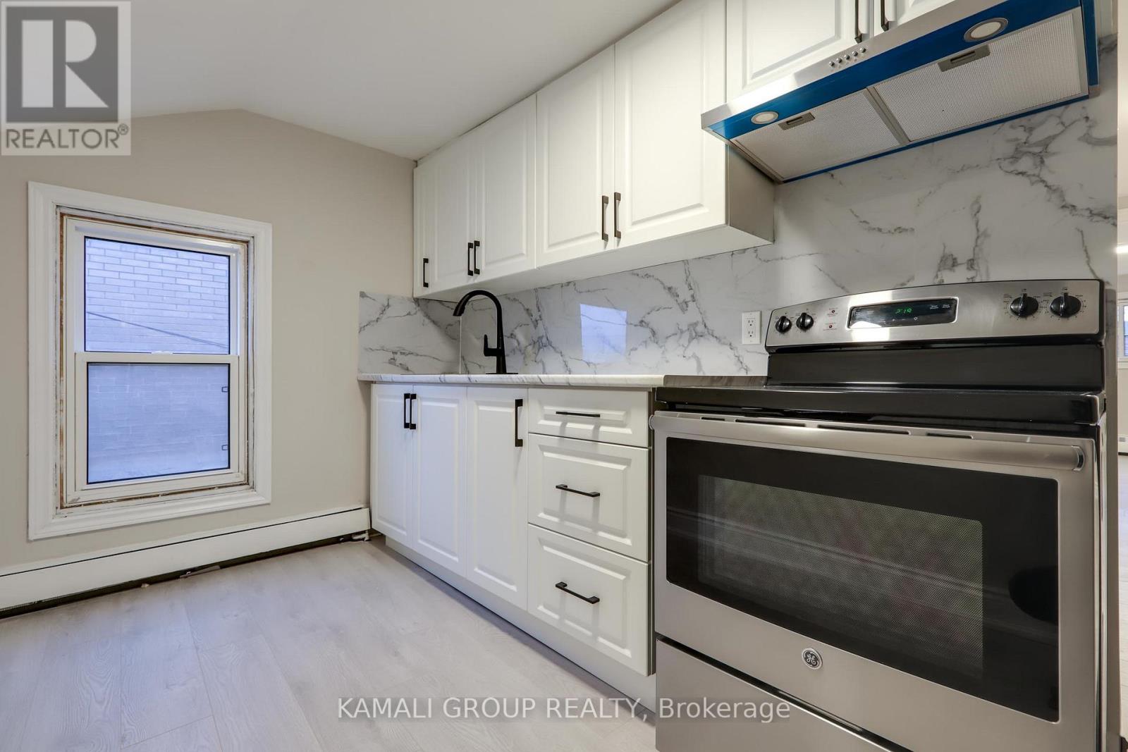 Unit 3 - 81 Mcmillan Drive, Oshawa, Ontario L1G 3Z7 - Photo 5 - E13551148