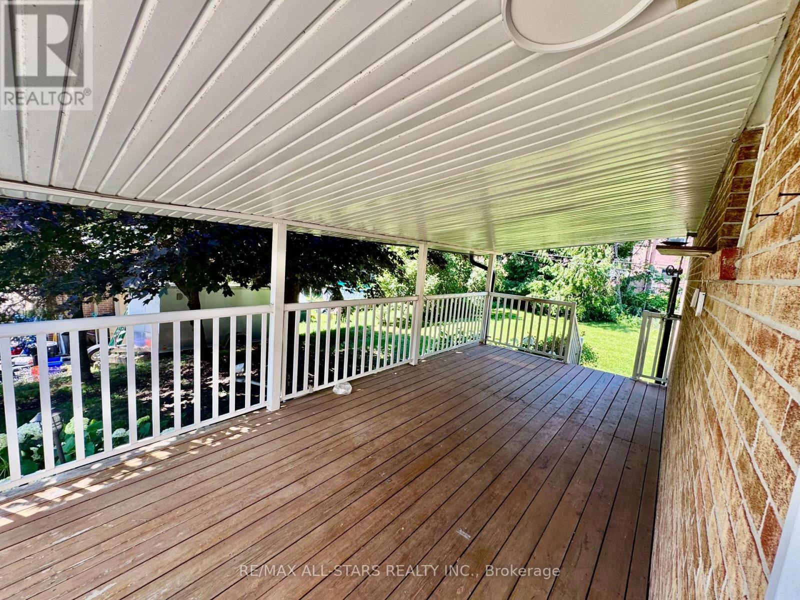 142 Parkview Road, Georgina, Ontario  L4P 2J7 - Photo 7 - N13551142