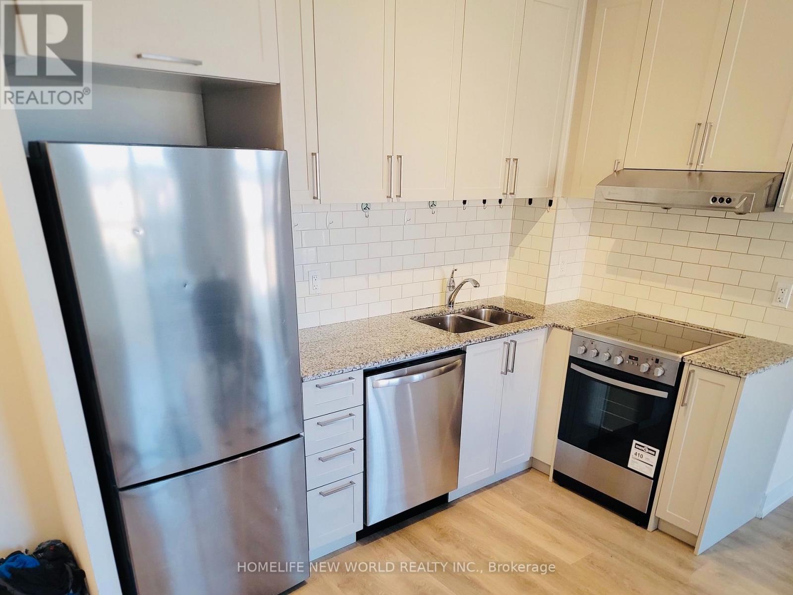 629w - 268 Buchanan Drive, Markham, Ontario  L3R 8G9 - Photo 3 - N13550426