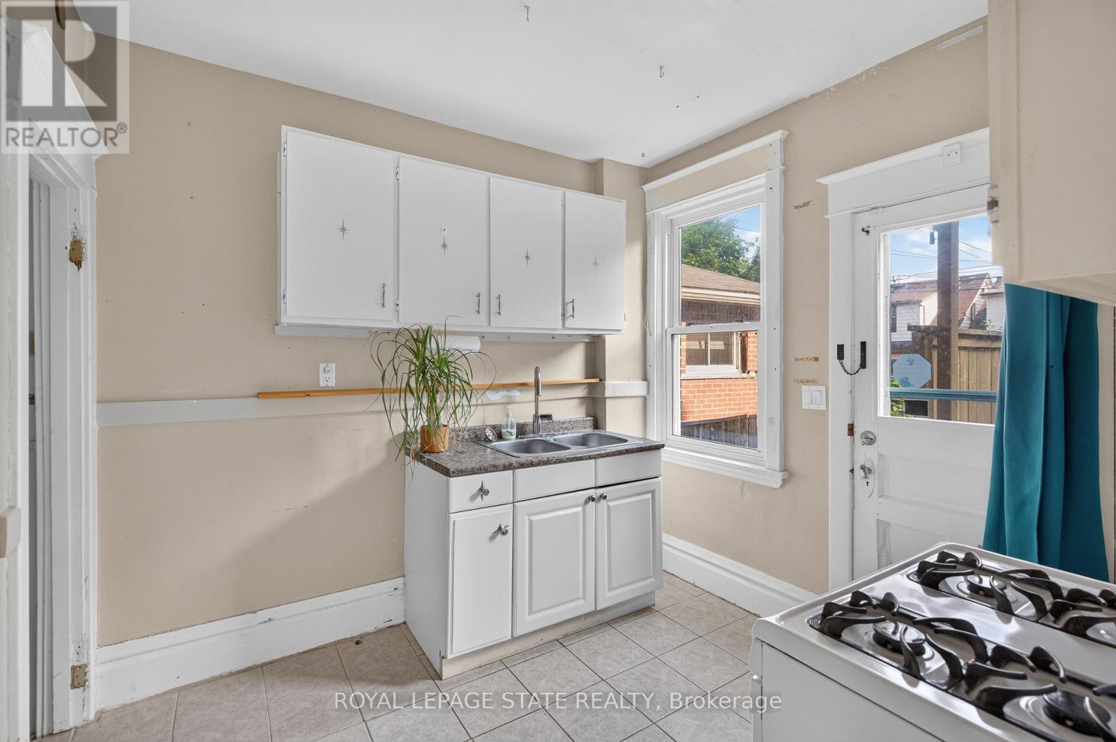 103 Rosemont Avenue, Hamilton, Ontario L8L 2M6 - Photo 16 - X13551096