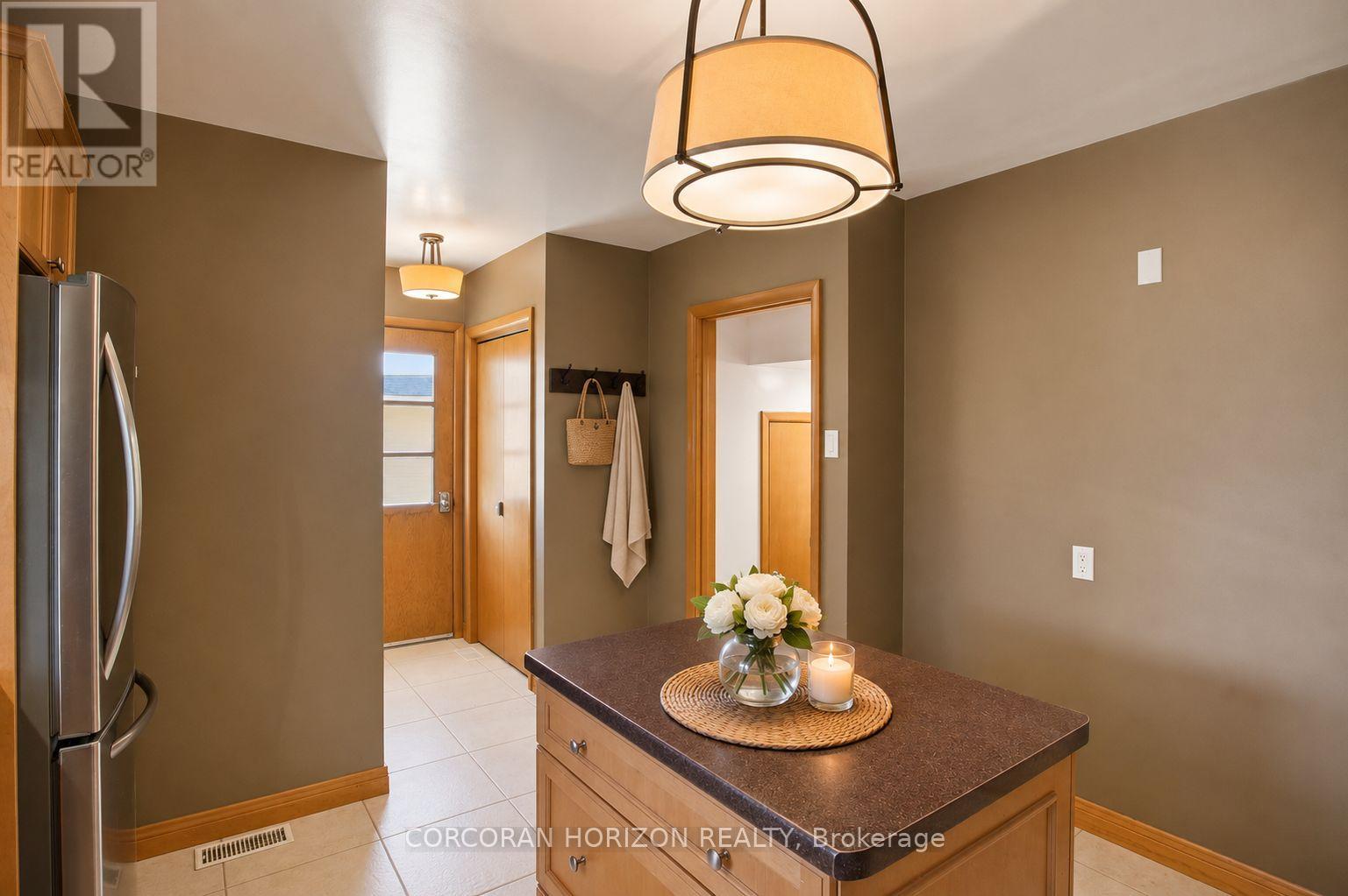 34 Yule Place, Kitchener, Ontario  N2B 2J8 - Photo 14 - X13551118