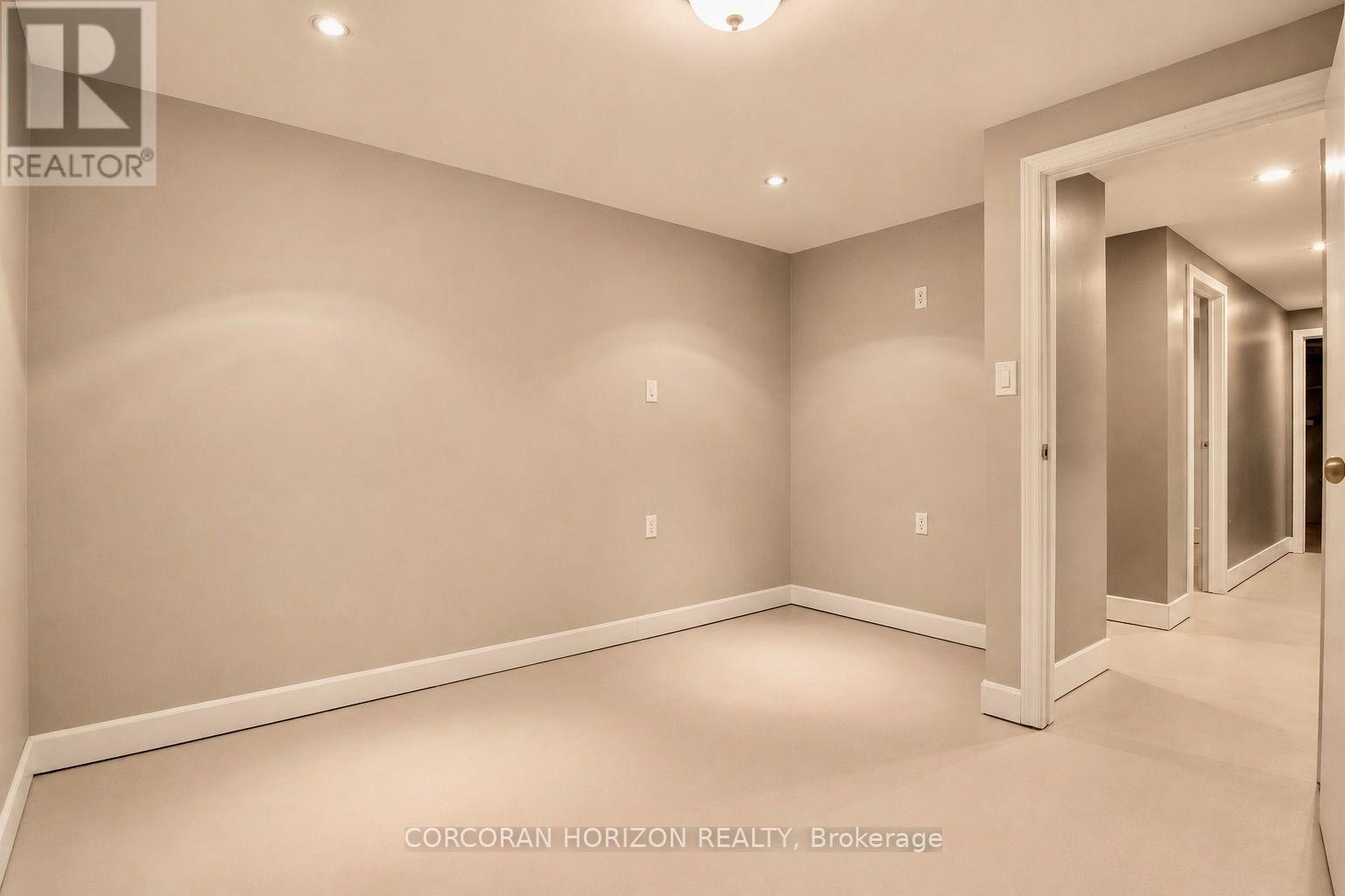 34 Yule Place, Kitchener, Ontario  N2B 2J8 - Photo 36 - X13551118