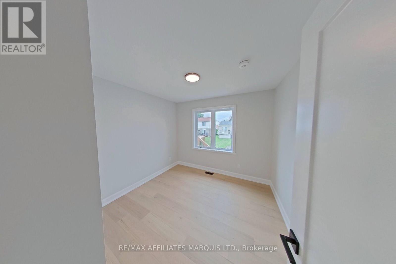 153 Marguerite D'youville Street, Cornwall, Ontario  K6H 0J3 - Photo 13 - X13416456