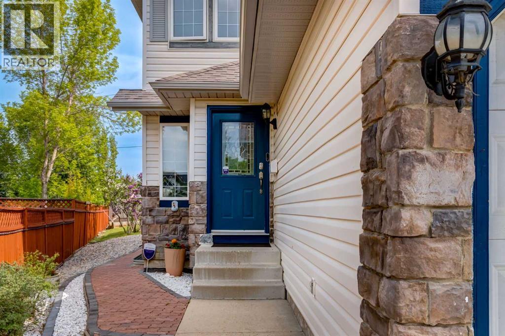 191 Bridlewood Circle SW, Calgary, Alberta  T2Y 3L2 - Photo 2 - A2326400