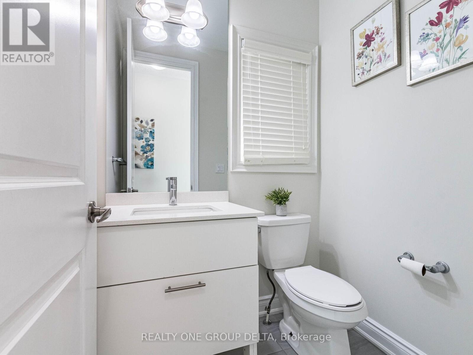 6 Quinton (Entire Property) Ridge, Brampton, Ontario  L6Y 0E3 - Photo 3 - W13544178