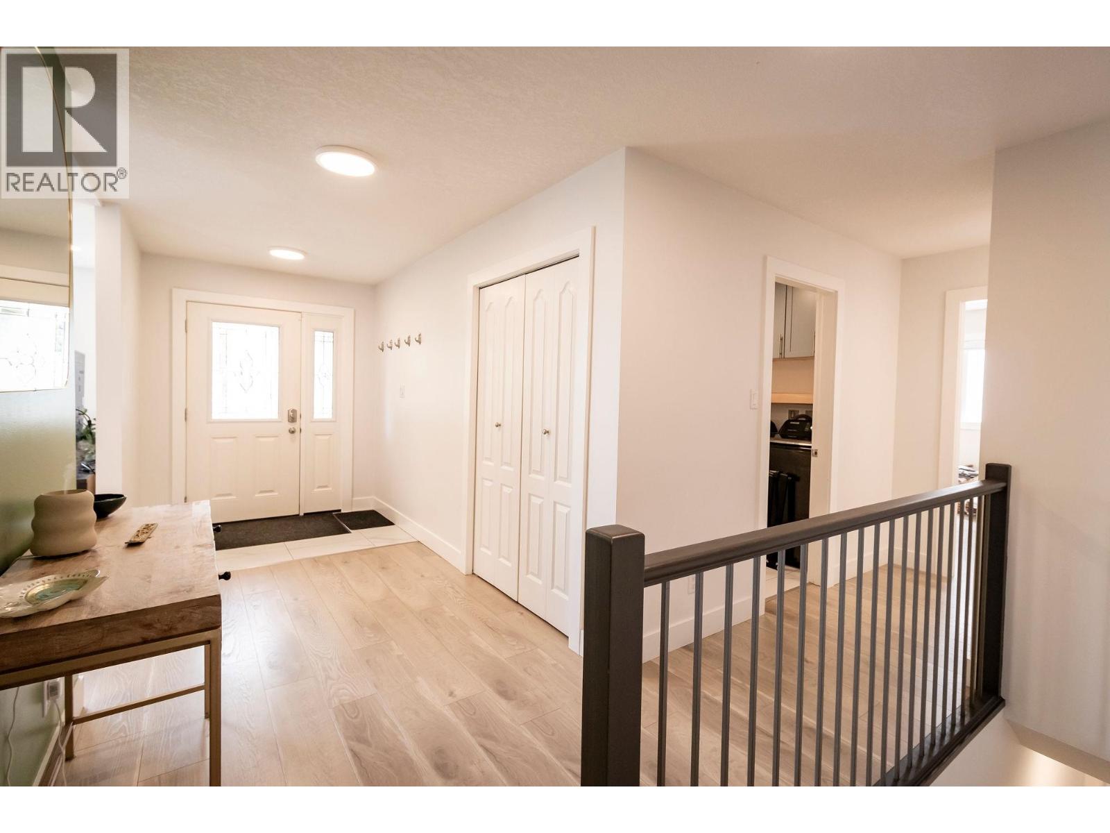 9003 115 Avenue, Fort St. John, British Columbia  V1J 6J3 - Photo 3 - R3145097