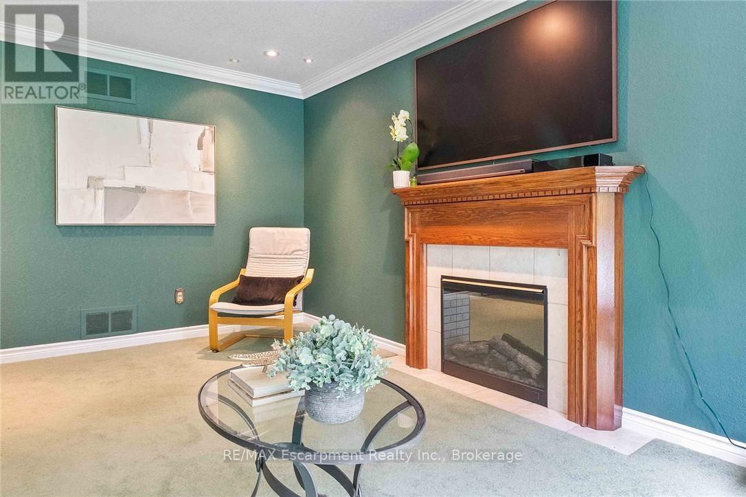 255 Spring Garden Road, Oakville, Ontario  L6L 5H5 - Photo 18 - W13249734