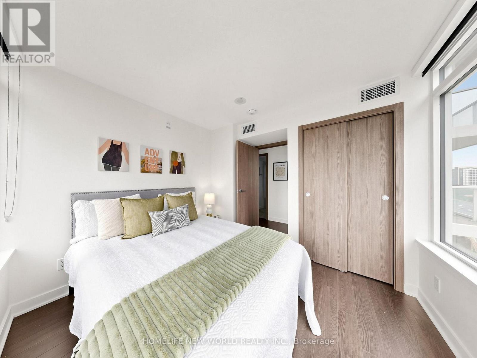 1806 - 19 Bathurst Street, Toronto, Ontario  M5V 0N2 - Photo 12 - C13551232