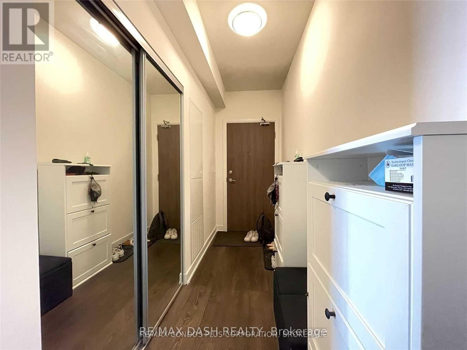 902w - 27 Bathurst Street, Toronto, Ontario  M5V 2P1 - Photo 2 - C13551280
