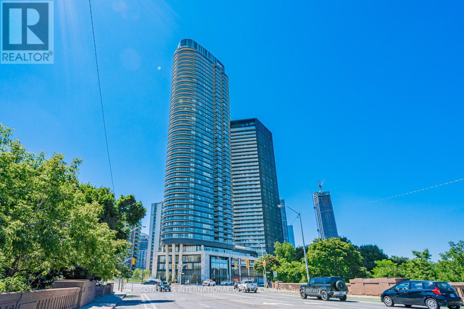 2124 - 585 Bloor Street E, Toronto, Ontario  M4W 0B3 - Photo 2 - C13551350