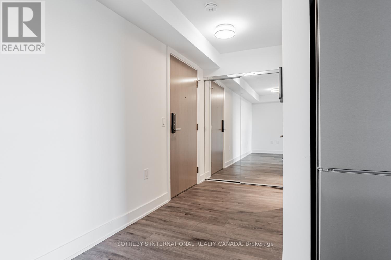 2124 - 585 Bloor Street E, Toronto, Ontario  M4W 0B3 - Photo 4 - C13551350