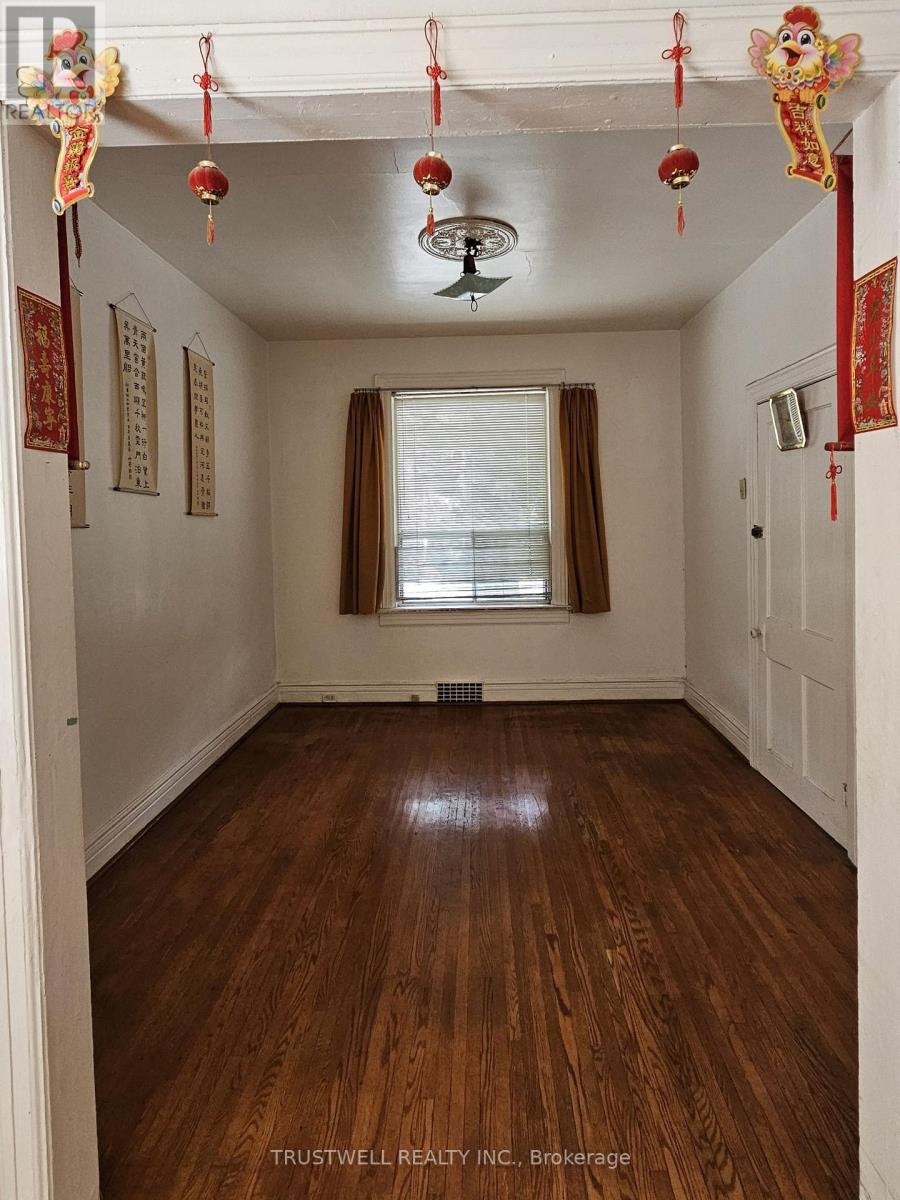 173 Hamilton Street, Toronto, Ontario  M4M 2C9 - Photo 4 - E13551256