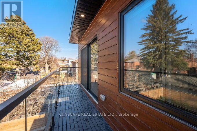 2b Holmstead Avenue, Toronto, Ontario  M4B 1T1 - Photo 43 - E13551272