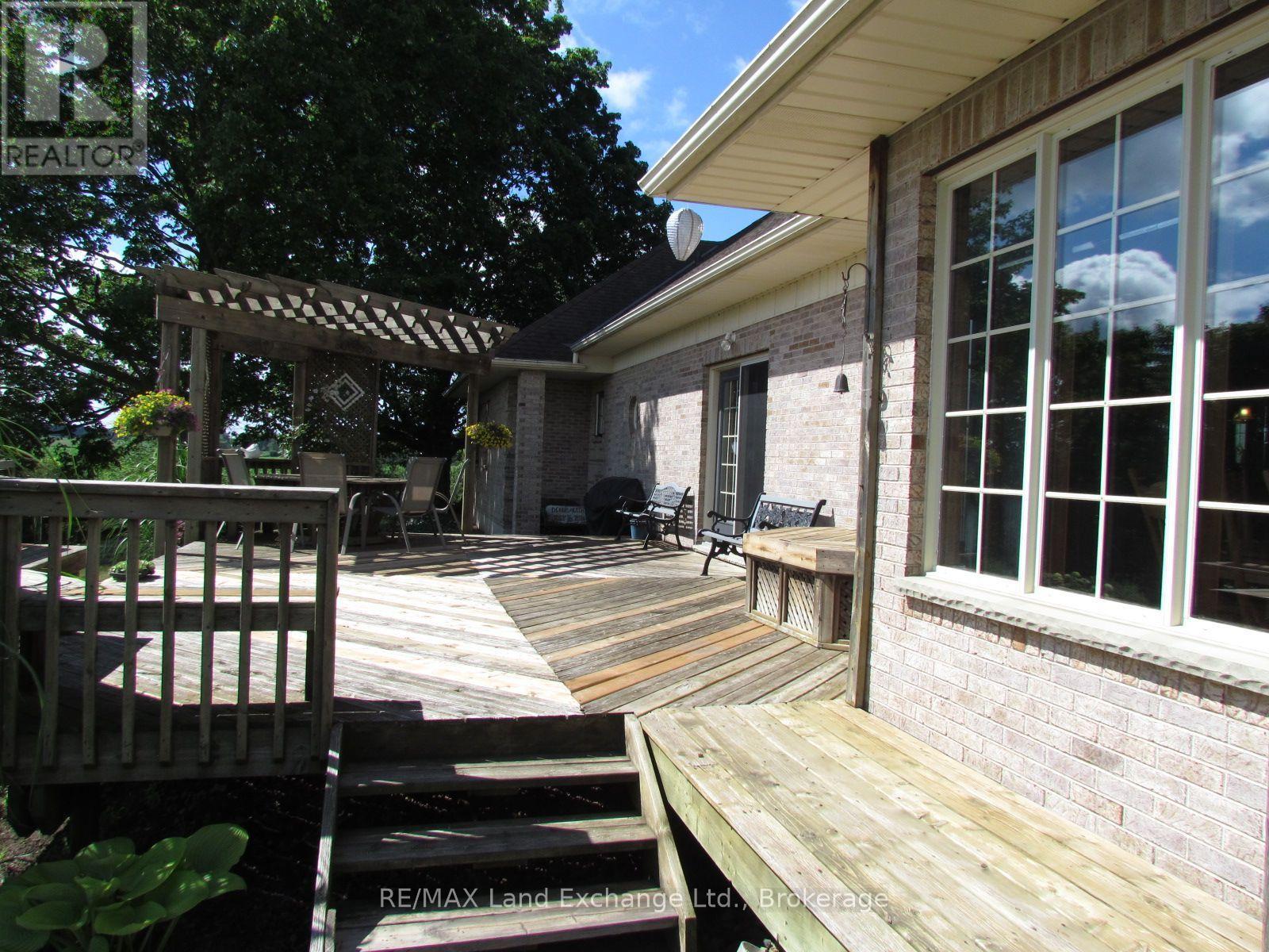 72540 London Road, Huron East, Ontario  N0M 1X0 - Photo 11 - X13551178