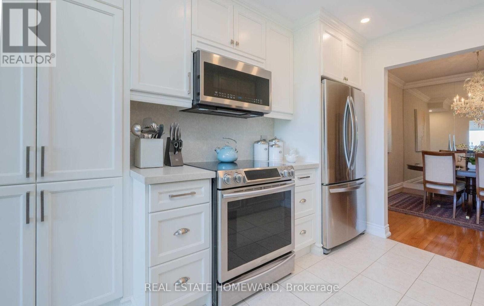 712 - 1 Maison Parc Court, Vaughan (Lakeview Estates), Ontario  L4J 9K1 - Photo 13 - N13551162