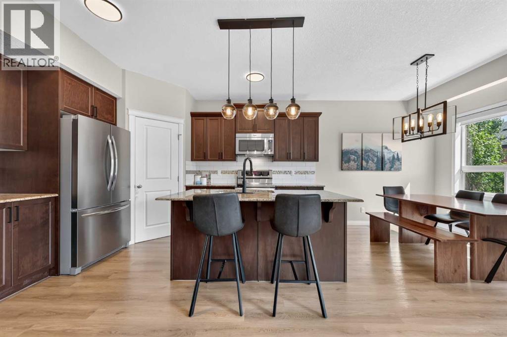125 Sherwood Gate NW, Calgary, Alberta  T3R 0N9 - Photo 8 - A2327903
