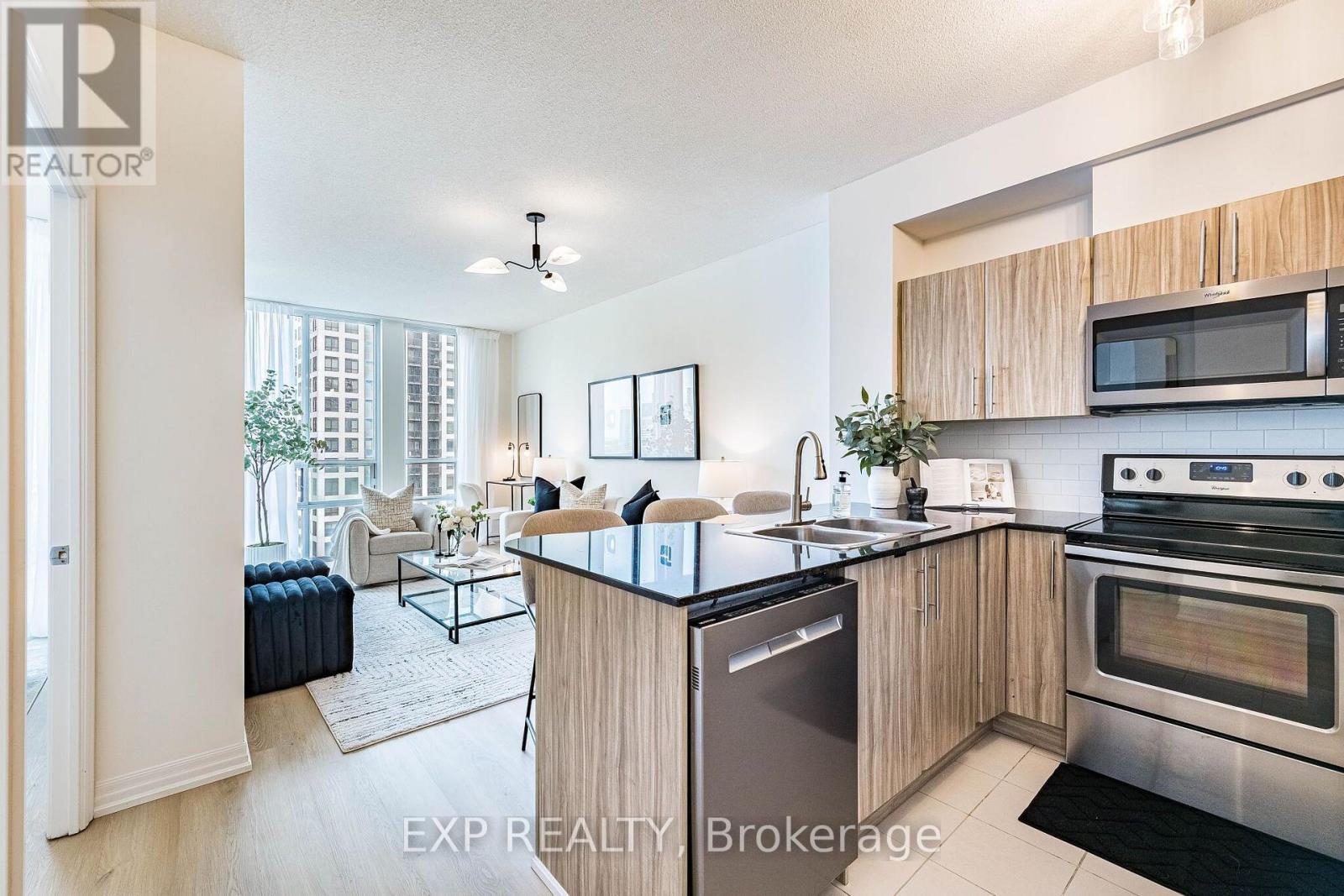 1701 - 3515 Kariya Drive, Mississauga, Ontario  L5B 0C1 - Photo 10 - W13551164