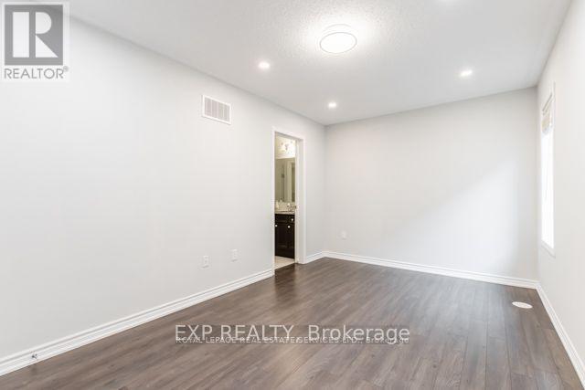 307 Jemima Drive, Oakville, Ontario  L6M 4M1 - Photo 4 - W13551188