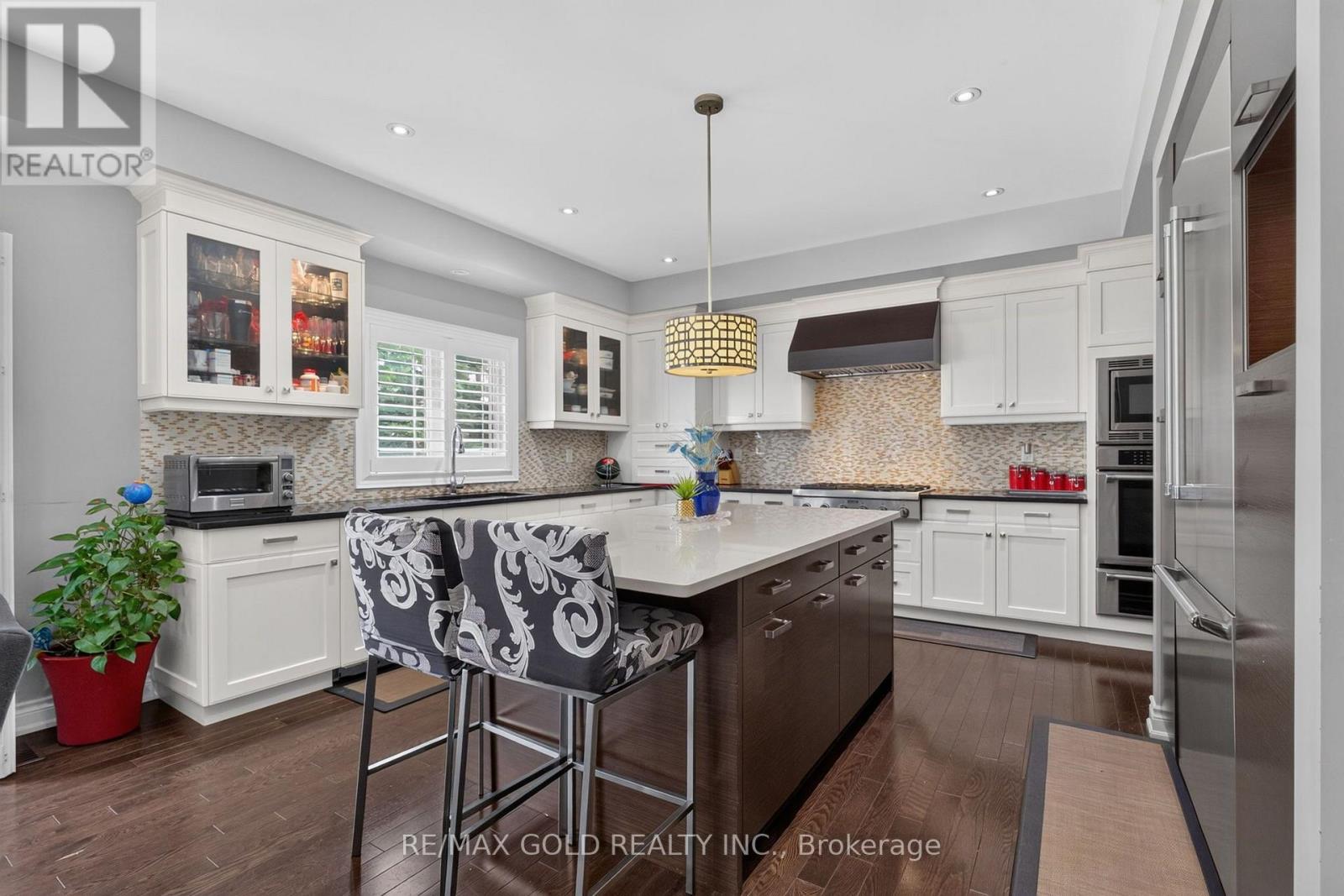 6 Ayshire Court, Brampton, Ontario L6Z 0G6 - Photo 7 - W13551368
