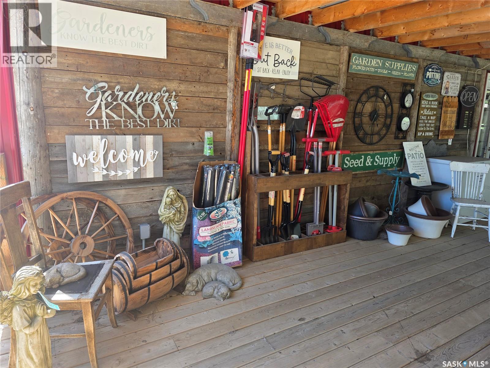 Flowerville Avenue Acreage, Lac Pelletier Rm No. 107, Saskatchewan  S0N 0E0 - Photo 28 - SK042195
