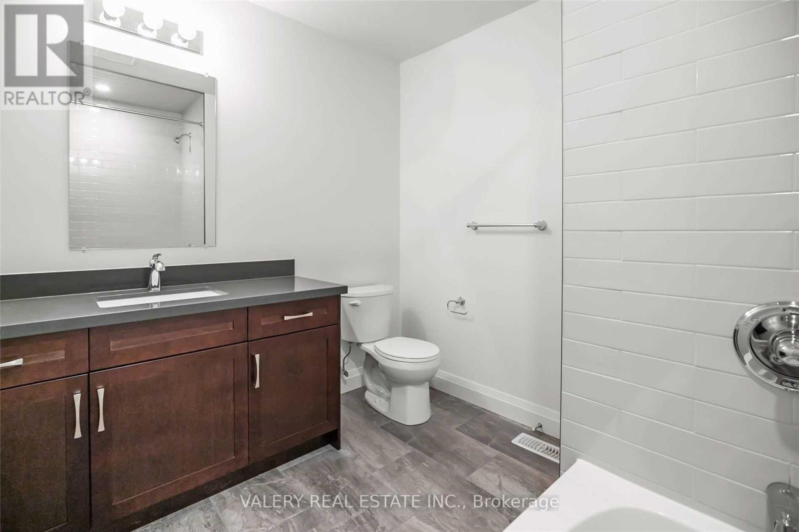 9 Peachleaf Lane, Norfolk, Ontario  N0E 1Y0 - Photo 15 - X13551228