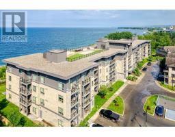 111 - 35 SOUTHSHORE CRESCENT, Hamilton, Ontario
