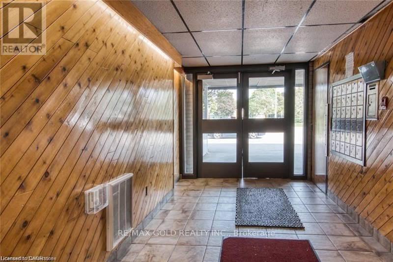 211 - 71 Vanier Drive, Kitchener, Ontario  N2C 1J4 - Photo 4 - X13551288