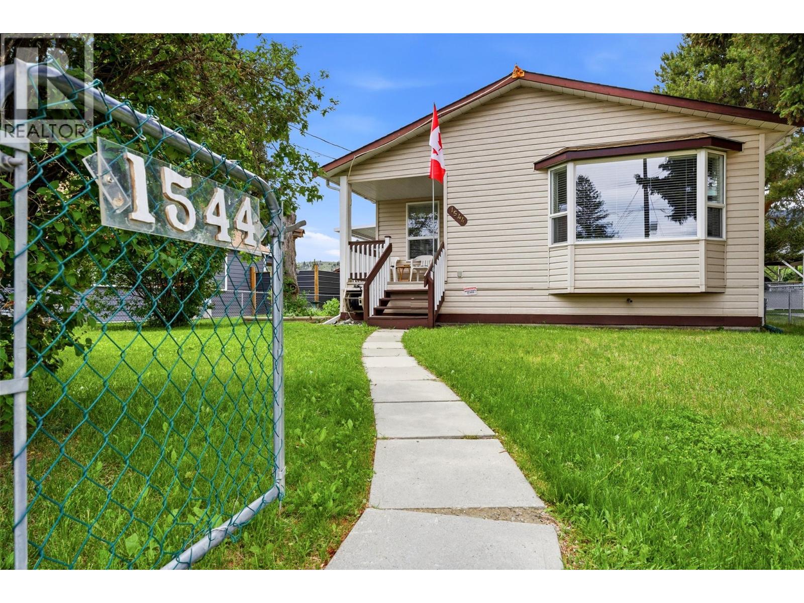 1544 Canford Avenue, Merritt