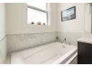 2100 Campbell Place Unit# 107, West Kelowna, BC V1Z 0A7