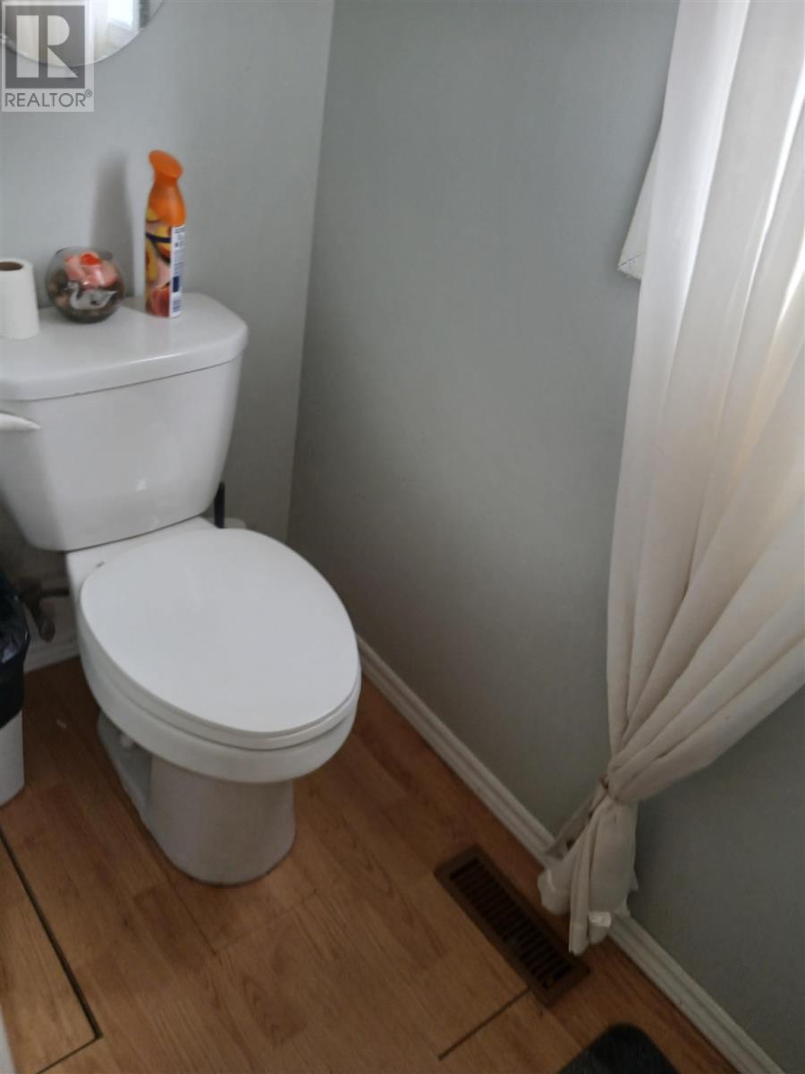 13 Gauthier Pl, Elliot Lake, Ontario  P5A 3L5 - Photo 17 - SM261821