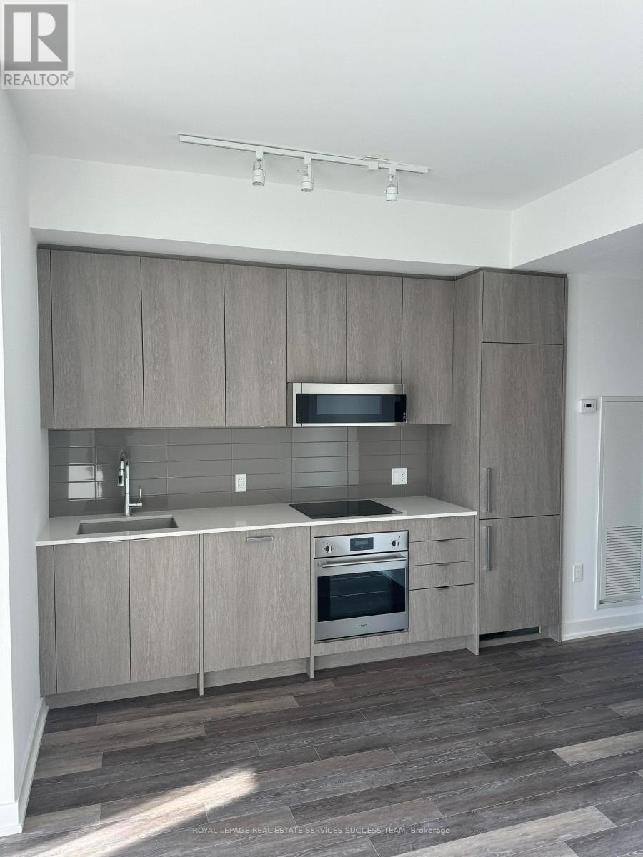 618 - 250 Lawrence Avenue W, Toronto, Ontario M5M 1B2 - Photo 3 - C13551430