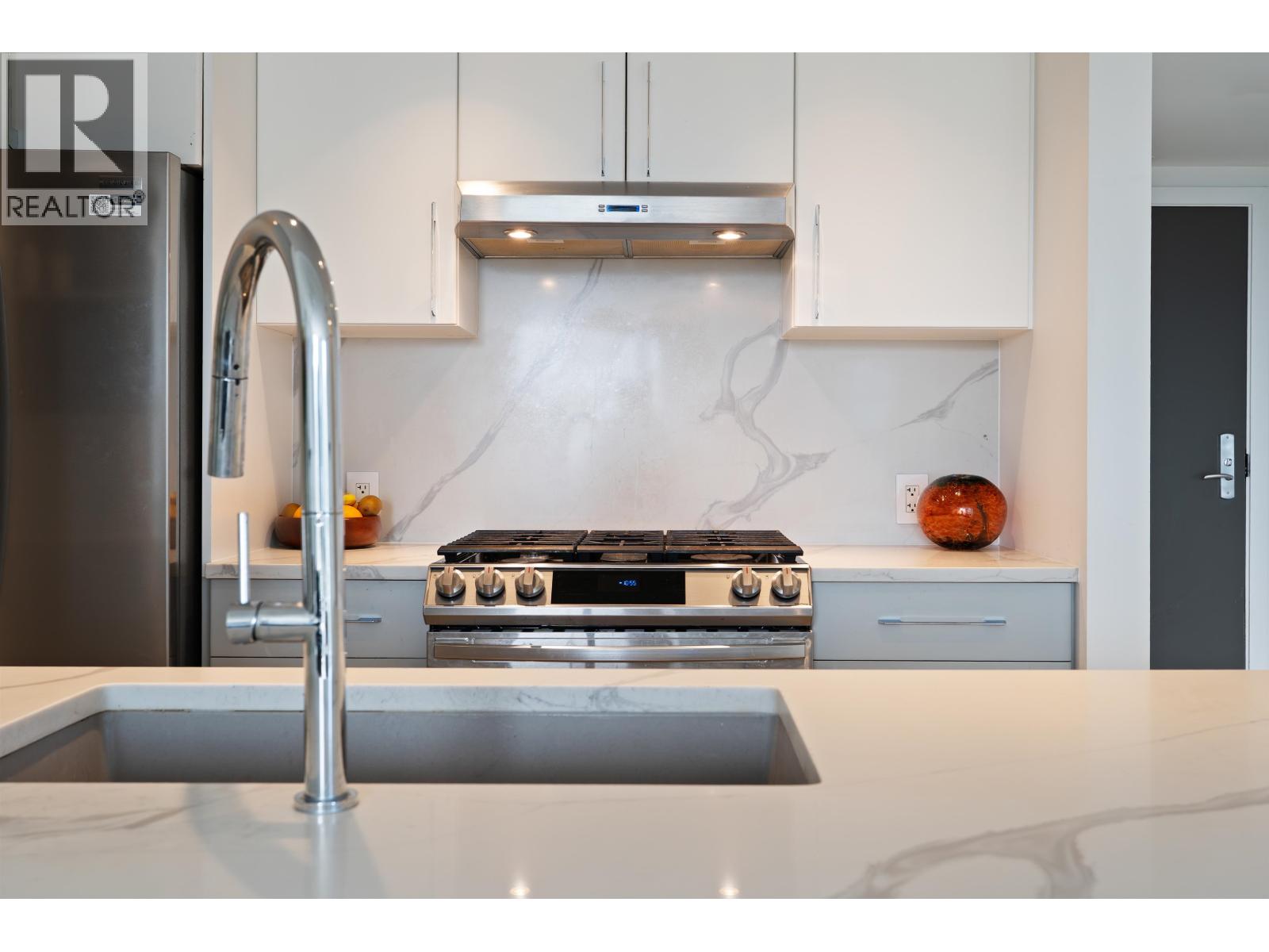 1207 455 Beach Crescent, Vancouver, British Columbia V6Z 3E5 - Photo 11 - R3145126
