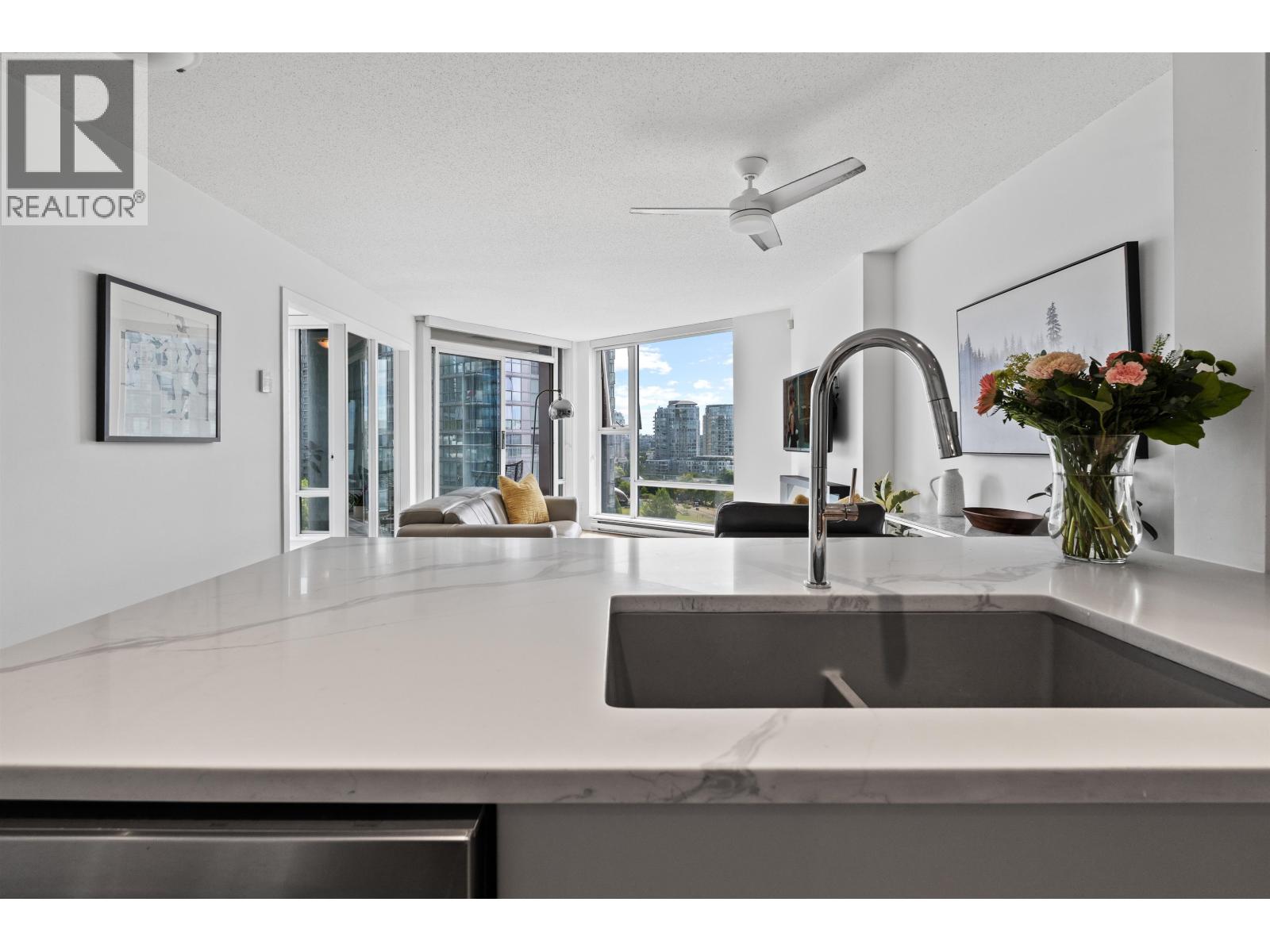 1207 455 Beach Crescent, Vancouver, British Columbia V6Z 3E5 - Photo 12 - R3145126