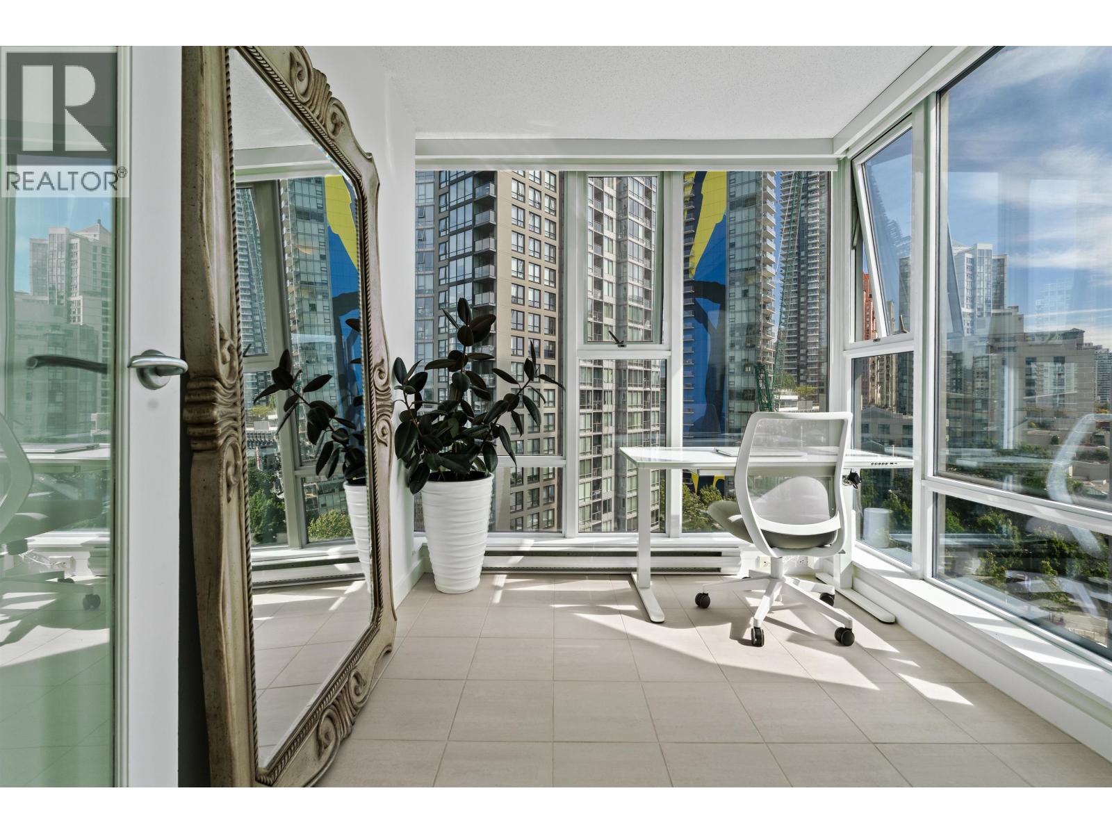 1207 455 Beach Crescent, Vancouver, British Columbia V6Z 3E5 - Photo 14 - R3145126