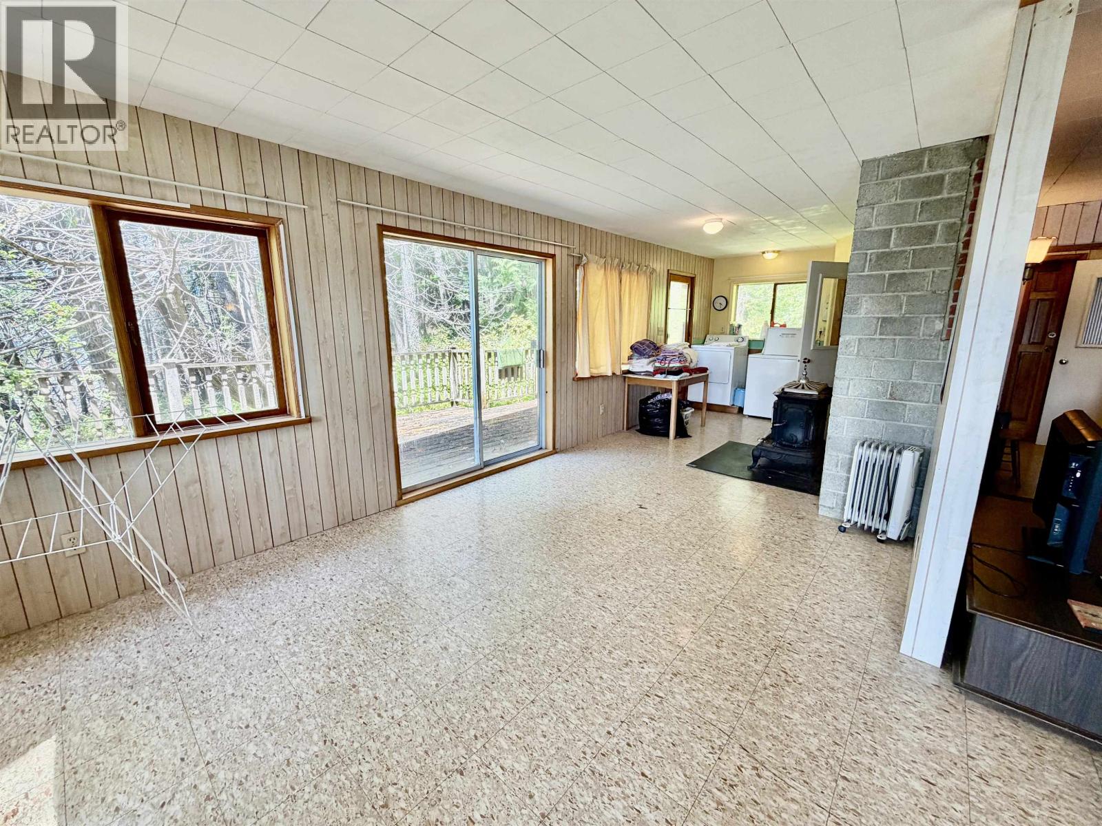 6787 Sechelt Inlet Road, Sechelt, British Columbia  V7Z 0L2 - Photo 19 - R3145088