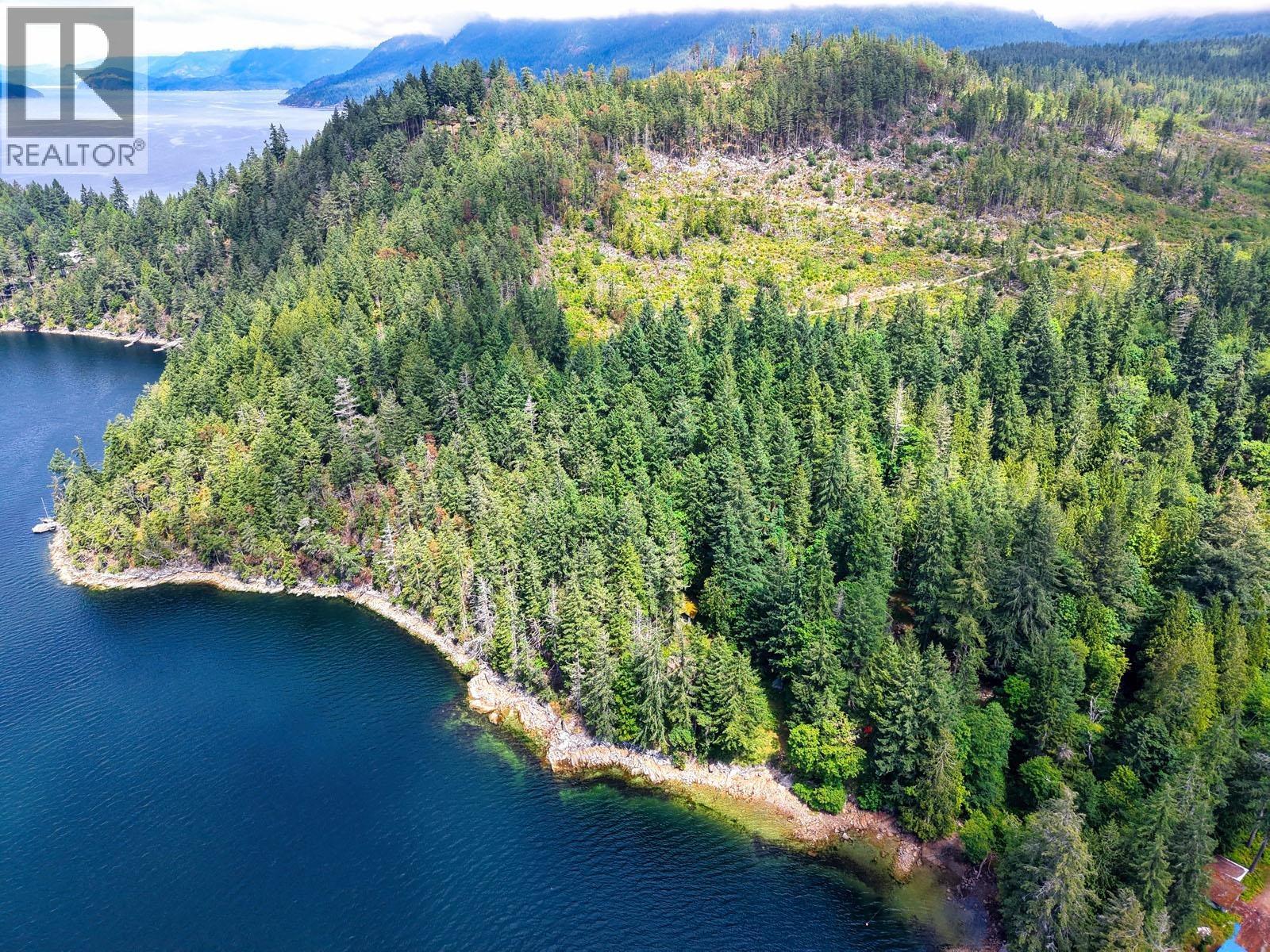 6787 Sechelt Inlet Road, Sechelt, British Columbia  V7Z 0L2 - Photo 9 - R3145088