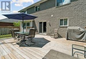 33 Highcastle Avenue, Georgina, Ontario  L4P 4B4 - Photo 5 - N13551380