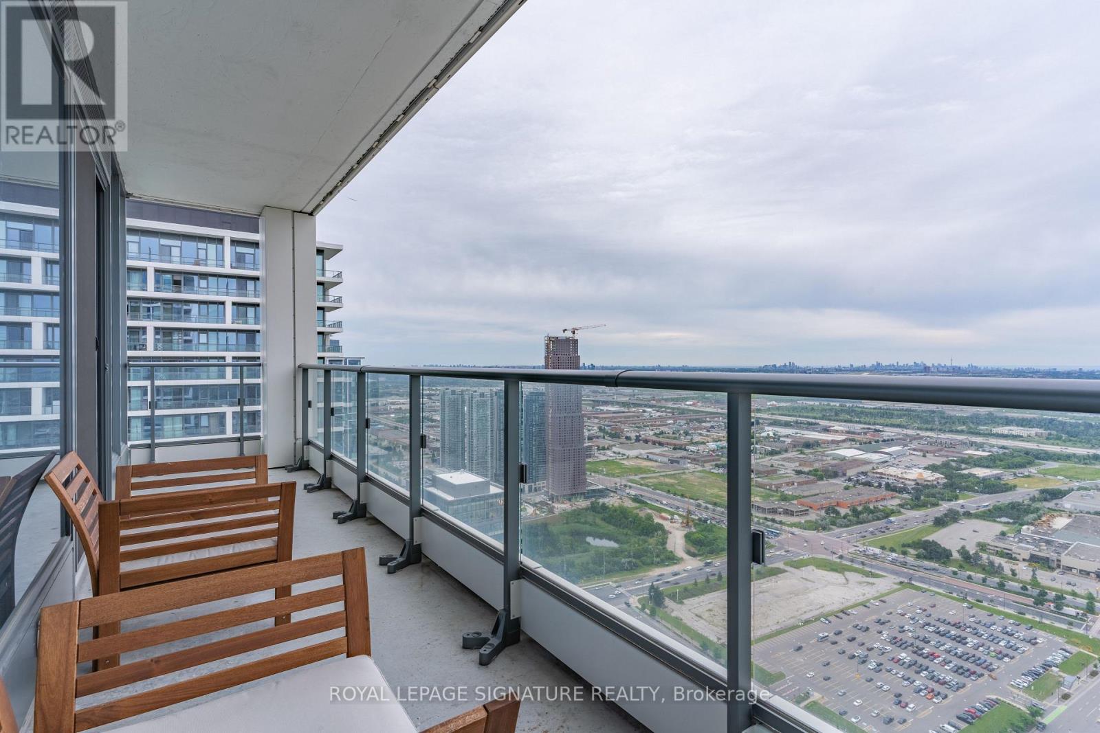 5903 - 898 Portage Parkway, Vaughan, Ontario L4L 0J6 - Photo 21 - N13551472