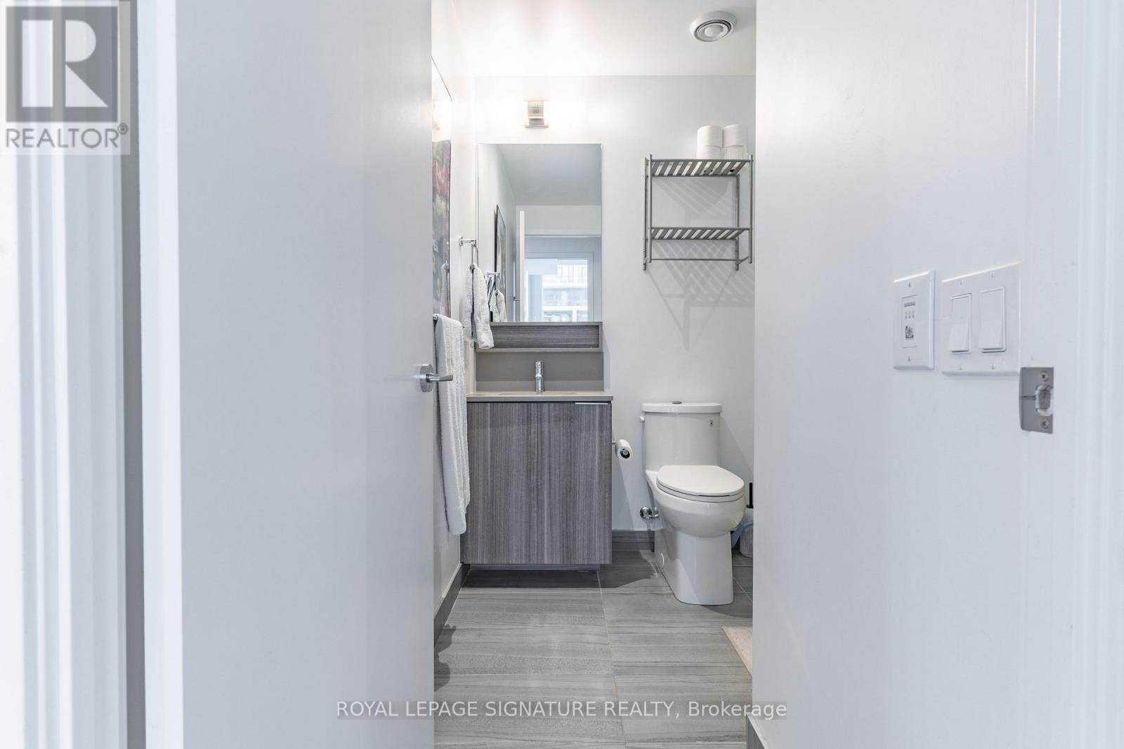 5903 - 898 Portage Parkway, Vaughan, Ontario L4L 0J6 - Photo 9 - N13551472