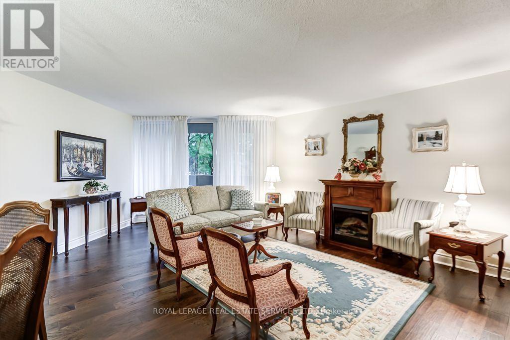 208 - 95 La Rose Avenue, Toronto, Ontario  M9P 3T2 - Photo 7 - W13551392