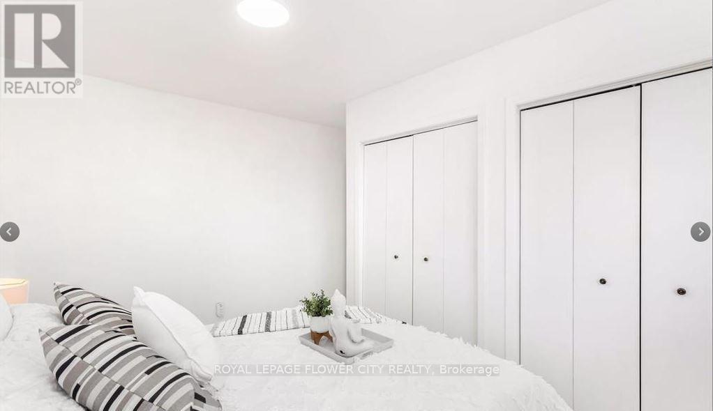 3 Clayhall Crescent, Toronto, Ontario M3J 1W5 - Photo 19 - W13551436