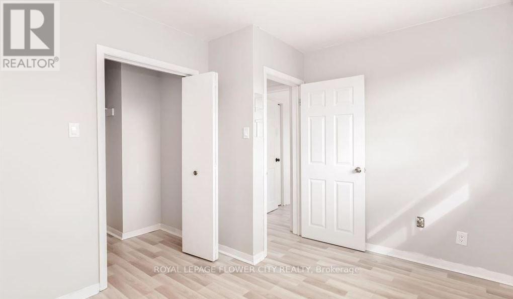 3 Clayhall Crescent, Toronto, Ontario M3J 1W5 - Photo 25 - W13551436