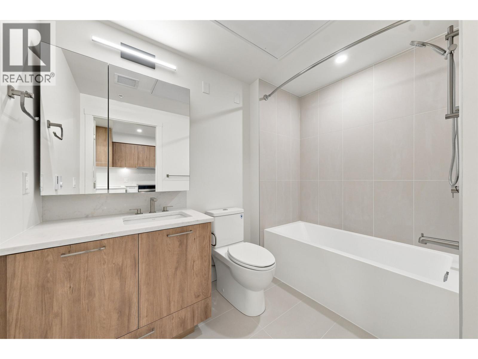 114 82 First Street, New Westminster, British Columbia V3L 0L8 - Photo 9 - R3144836