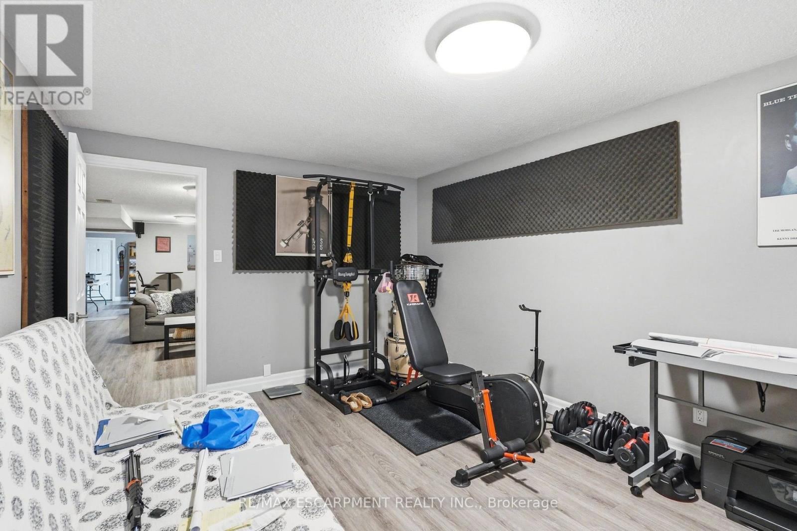 Lower - 303 Caledon Avenue, Hamilton, Ontario L9C 3C9 - Photo 24 - X13551408